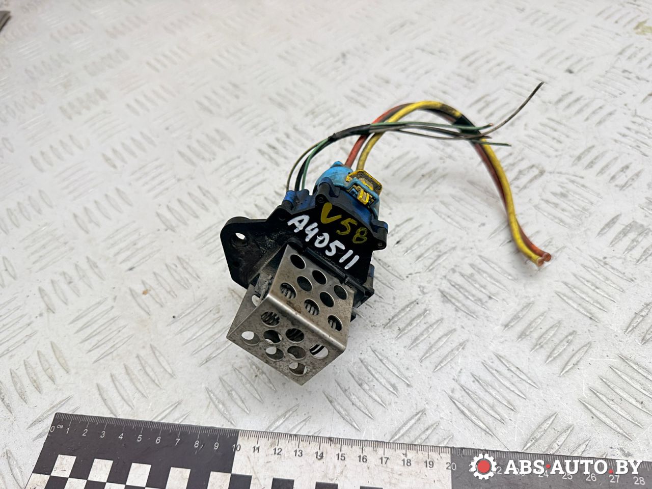 Сопротивление вентилятора охлаждения Citroen C4 Grand Picasso 1 поколение 2006, 1.8 л., 6FY (EW7A), бензин, МКПП, 9662240180, 8241011, 1308CP, 965331458000, 1308CX - фото №1