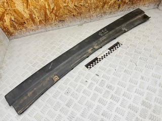 молдинг заднего бампера Peugeot 206 1 поколение [рестайлинг] 2003, 2.0 л., дизель, МКПП, 9641595680