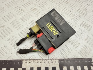 реле накала свечей Peugeot 3008 1 поколение 2012, 1.6 л., 9HR (DV6C), дизель, робот, 9662570880