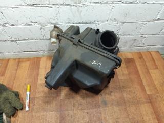 корпус воздушного фильтра Chrysler Voyager 4 поколение [рестайлинг] 2005, 2.5 л., дизель, МКПП, 04861388AB