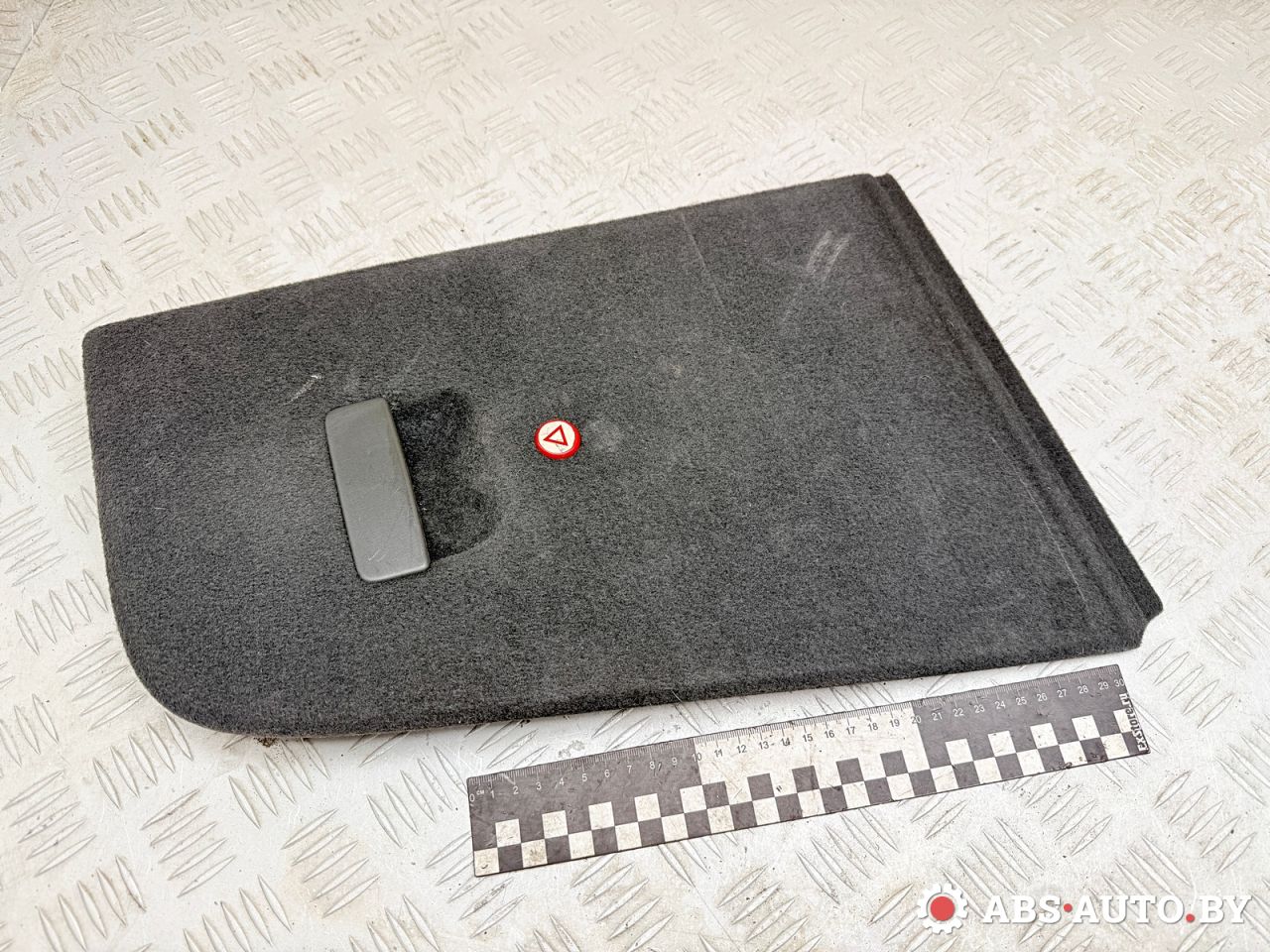 обшивка багажника Volkswagen Touareg 1 поколение 2006, 3.0 л., BKS, дизель, АКПП, внедорожник 5 дв., полный привод, 7L6867037 - фото №1