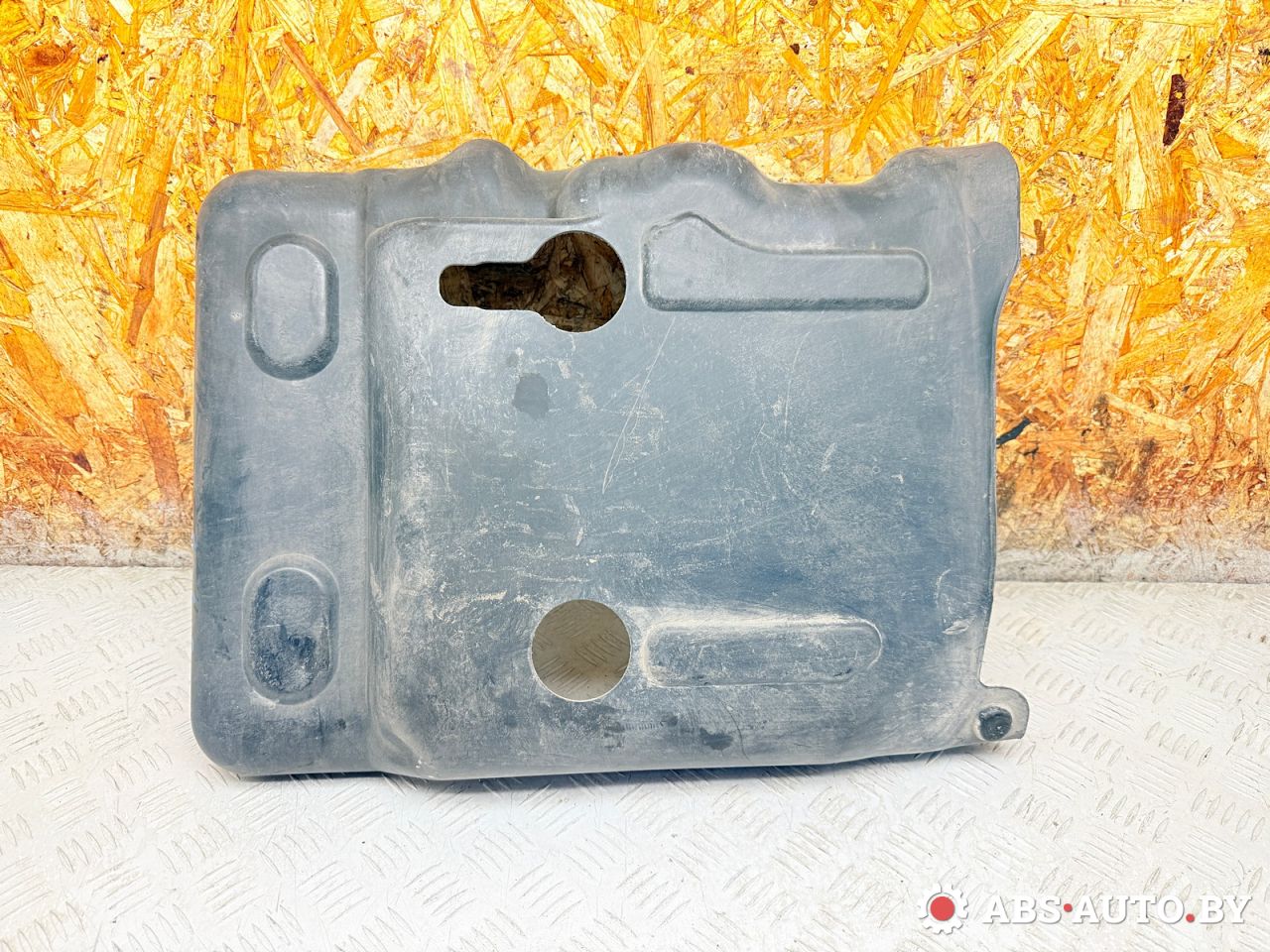 защита топливного бака Volkswagen Touareg 1 поколение 2006, 3.0 л., BKS, дизель, АКПП, внедорожник 5 дв., полный привод, 7L0201979 - фото №1