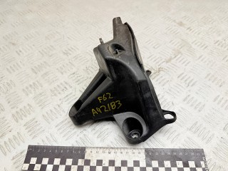 Крепление бампера заднего Peugeot 3008 1 поколение 2012, 1.6 л., 9HR (DV6C), дизель, робот, 9683195680