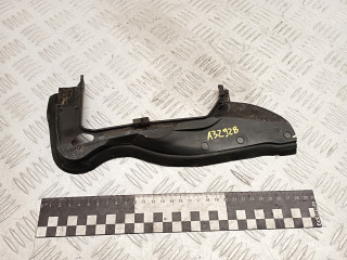 молдинг лобового стекла Peugeot 308 T7 2010, 2.0 л., RHR (DW10BTED4), дизель, МКПП, универсал, 9680366980