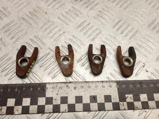 крепление форсунки Renault Laguna 2 поколение 2004, 1.9 л., дизель, МКПП, хетчбэк 5 дв.