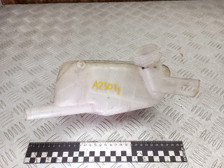 бачок расширительный Renault Megane 2 поколение 2005, 1.9 л., дизель, МКПП, передний привод, 8200273157