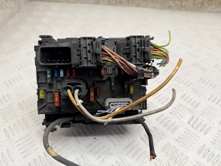 блок предохранителей Peugeot 207 1 поколение 2006, 1.6 л., 9HZ (DV6TED4), дизель, МКПП, хетчбэк 5 дв., 9636079380, 9661086980