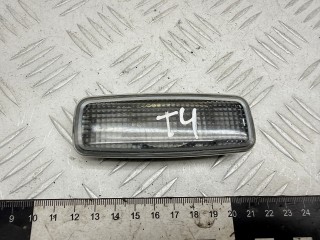 фонарь салона (плафон) Audi A6 4B/C5 1999, 2.5 л., AKN, дизель, МКПП, универсал, передний привод, 8L0947105A