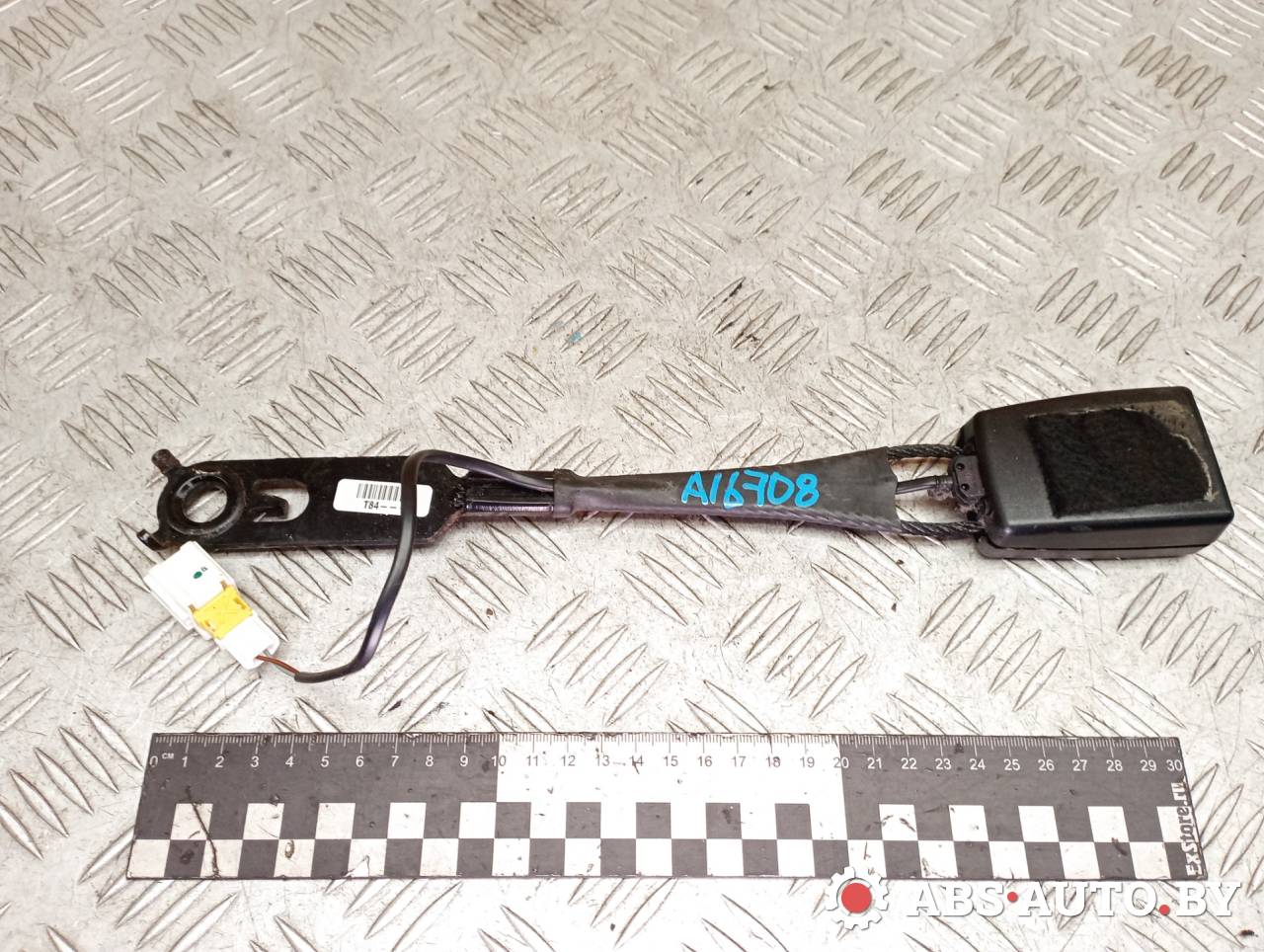 замок ремня безопасности Peugeot 3008 1 поколение 2011, 1.6 л., дизель, робот, передний привод, правый руль, 9675539880, 34113856, 34108423A - фото №1