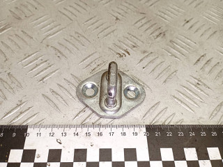 ответная часть (скоба) замка двери Toyota RAV4 2 поколение (XA20) [рестайлинг] 2005, 2.0 л., 1CD-FTV, дизель, МКПП, внедорожник 5 дв., 6941020110