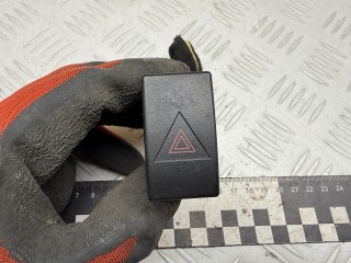 кнопка аварийной сигнализации Hyundai Terracan 1 поколение HP 2003, 2.9 л., дизель, МКПП, внедорожник 5 дв., полный привод, 864W0140E2, 93720H1101
