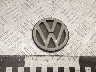 эмблема Volkswagen Golf 3 поколение 1996, 1.9 л., дизель, 1H6853630B, 1H6853630C