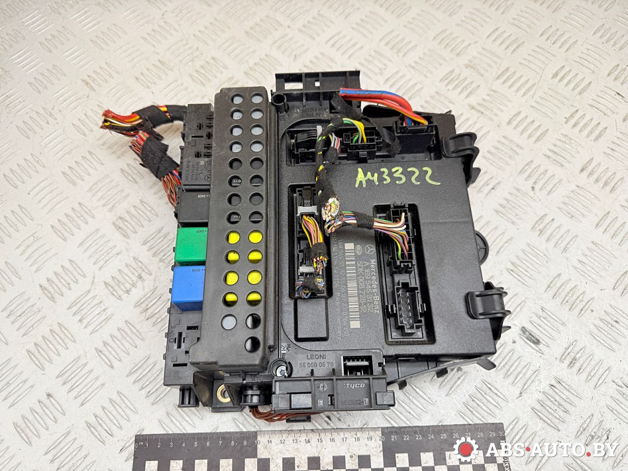 блок комфорта Mercedes-Benz A W169 2 поколение (2004-2008) 2004, 2.0 л., M 266.960, бензин, МКПП, 1695453740, A1695453132, 5DK00872812, 1695453132 - фото №1