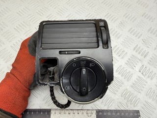 переключатель света Volkswagen Bora 1 поколение 2000, 1.9 л., дизель, МКПП, седан, 1J1819703D
