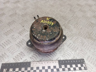 подушка крепления двигателя Volkswagen Golf 3 поколение 1996, 1.9 л., дизель, 1H0199611A, 1H0199611, 1H0199625, 1H0199176, 1H0199621