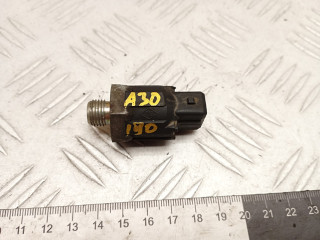 датчик детонации Renault Scenic 1 поколение [рестайлинг] 1999, 1.6 л., K4M 700, бензин, МКПП, 7700732262, 7700866055, 6001543613, 7700735564, 8200639103, 8200680689, 91159930, 93198199, 22060BN700, 22060000QA, 2206000Q0A, 2206000Q0B, 2206000QAA, 4408303, 4433885, 1864084A00, 1864084A00000, 1864084A01, 1864084A01000, 1864084A02, 1864084A02000, 2576015A