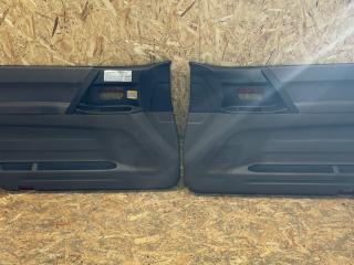 Обшивка двери (комплект) Mitsubishi Pajero 3 поколение 2002, 3.2 л., дизель, МКПП, внедорожник 3 дв.