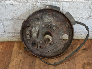 ступица задняя левая Renault Scenic 1 поколение 1999