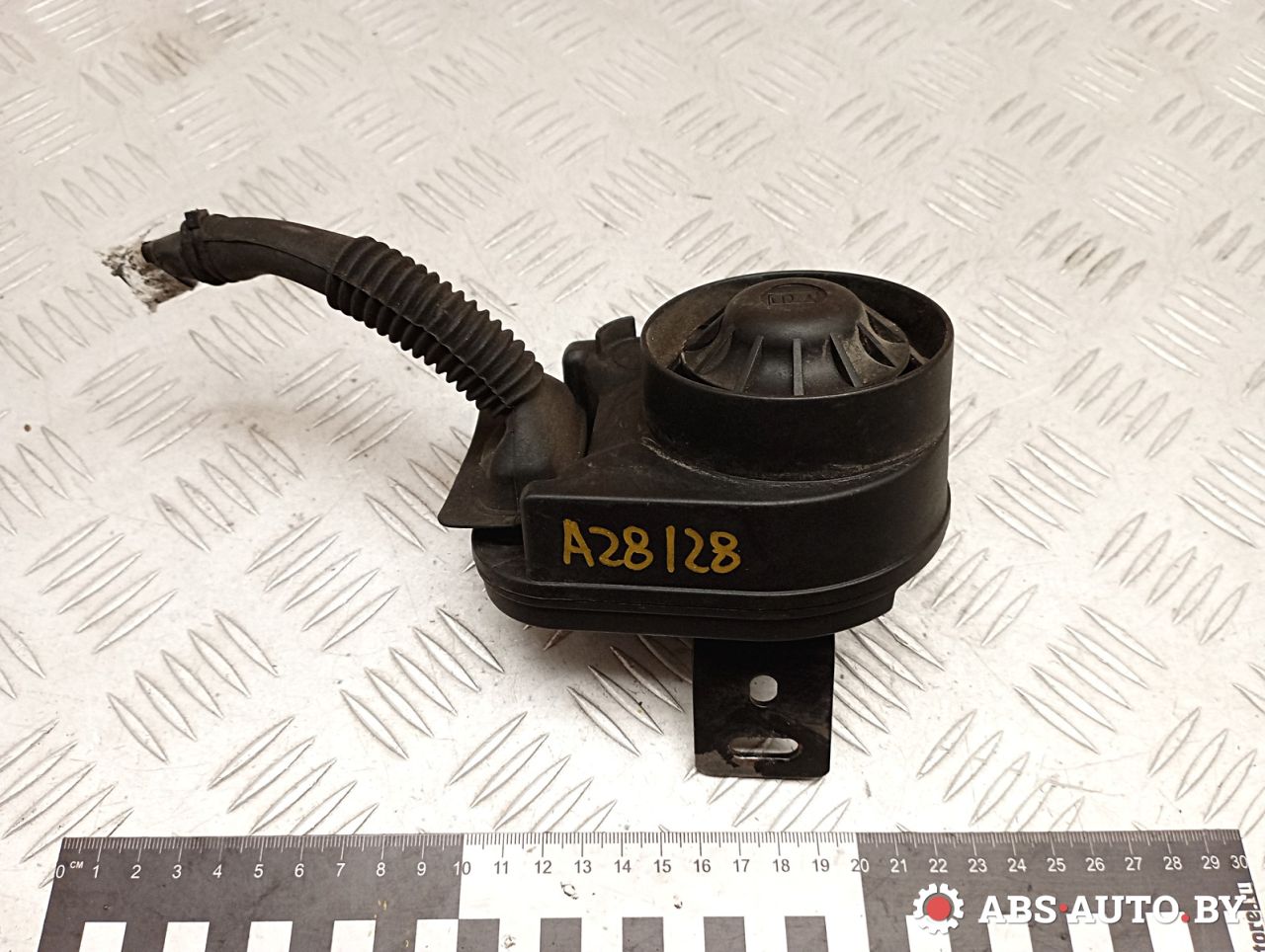 сирена (гонг) Toyota RAV4 2 поколение (XA20) 2003, 2.0 л., 1CD-FTV, дизель, МКПП, внедорожник 5 дв., TAND8, 812050884 - фото №1