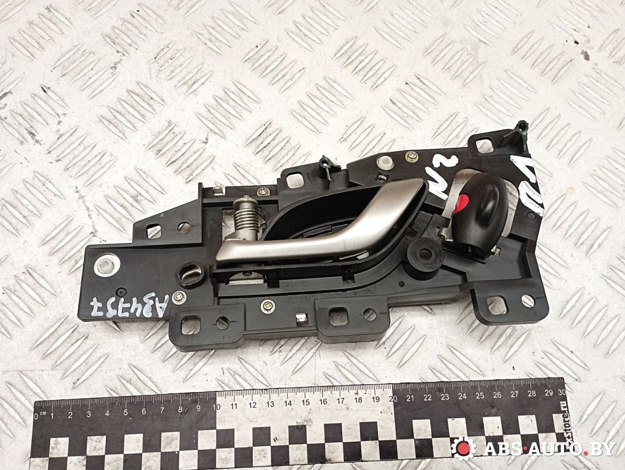 ручка внутренняя передняя левая Honda Civic 8 поколение 2008, 2.2 л., N22A2, дизель, МКПП, хетчбэк 5 дв., правый руль - фото №1