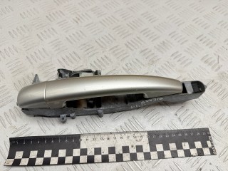 ручка наружная задняя правая Peugeot 308 T7 2010, 1.6 л., 9HX (DV6ATED4), дизель, МКПП, 9680168580
