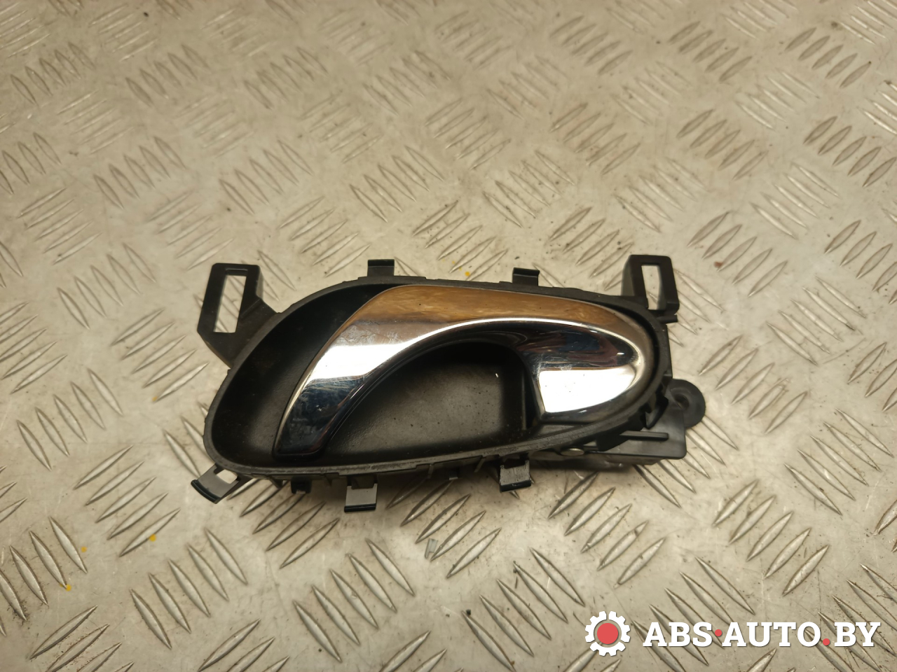 ручка внутренняя передняя левая Nissan X-Trail T32 2014, 1.6 л., R9M, дизель, 6МКПП - фото №1