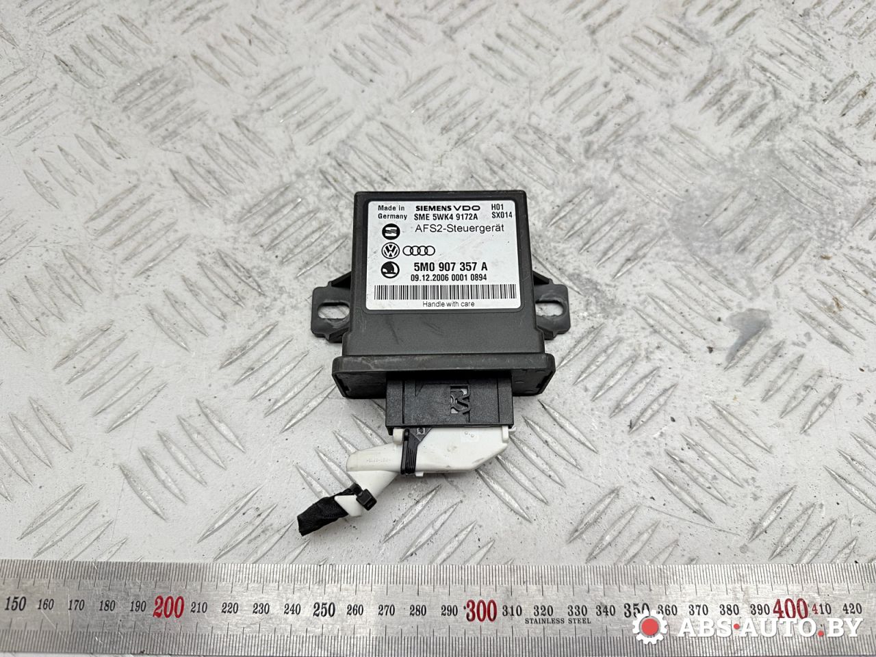 блок управления светом Volkswagen Passat B6 2007, 2.0 л., BMP, дизель, МКПП, универсал, 5M0907357A - фото №1