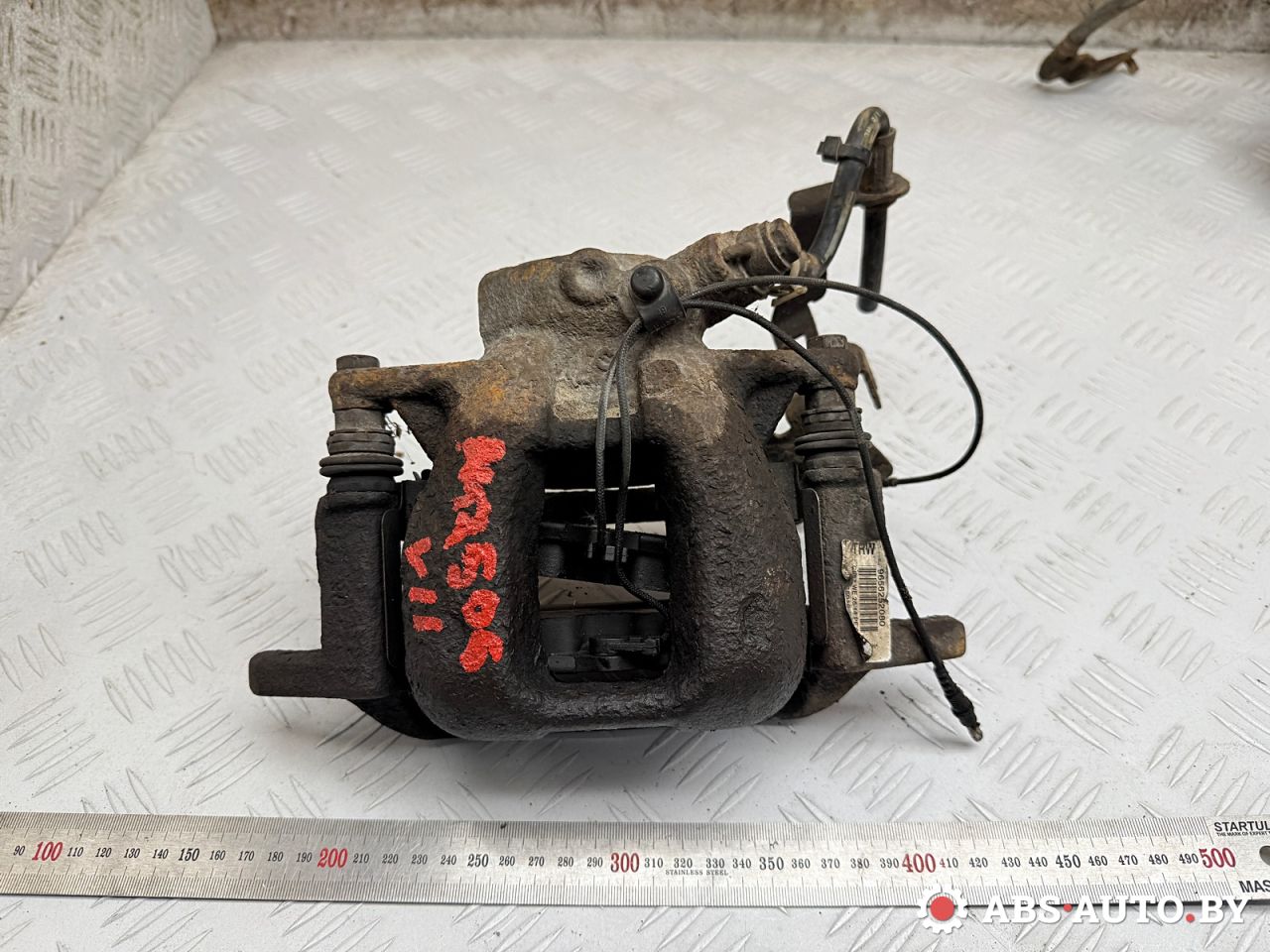 суппорт передний левый Peugeot 407 1 поколение 2004, RHR 10DYVD, МКПП, передний привод, 9656252080, 4401H2 - фото №1