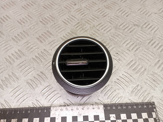 дефлектор обдува салона Audi A3 8P [рестайлинг] 2006, 8P0820901A