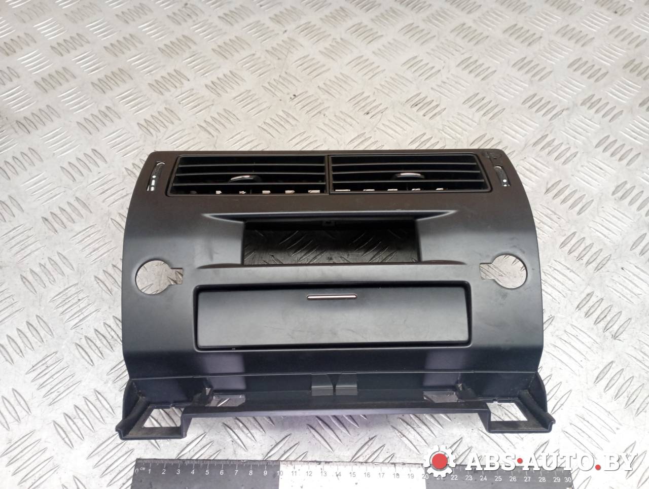 дефлектор обдува салона Citroen C4 1 поколение 2006, 1.6 л., бензин, МКПП, 9646338277 - фото №1