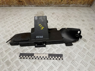 воздуховод (дефлектор) радиатора Volkswagen Touareg 1 поколение 2006, 2.5 л., BAC, дизель, МКПП, внедорожник 5 дв., 7L6121333D