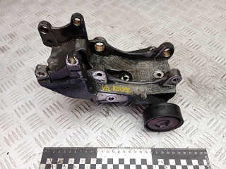 кронштейн генератора Citroen C5 1 поколение 2002, 2.2 л., дизель, МКПП, универсал, 9643834880, 96348179, 96348183