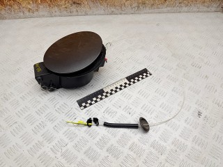 лючок топливного бака Jeep Cherokee 5 поколение 2016, 2.0 л., EBT, дизель, АКПП, внедорожник 5 дв., 05155846AA, 5155846AA, 68140743AB, 68102575AD