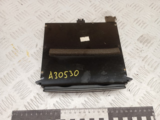 подстаканник Hyundai Lantra J2 1996, 1.6 л., G4GR, бензин, МКПП