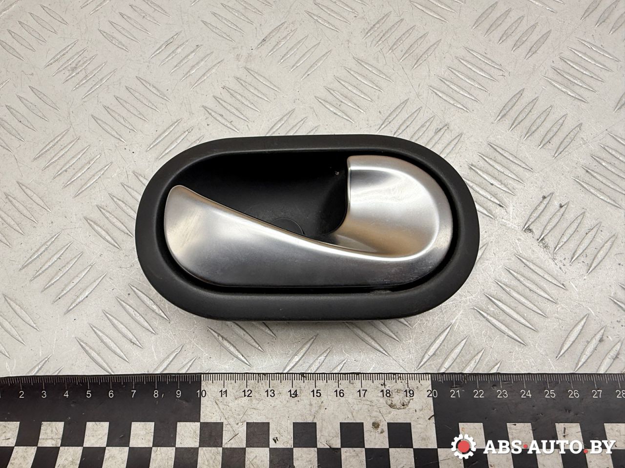 ручка внутренняя передняя правая Renault Scenic 2 поколение 2005, 1.6 л., бензин, МКПП, 8200028486, 5005500006 - фото №1