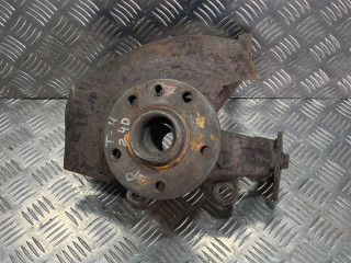 ступица передняя правая Volkswagen Transporter T4 1995, 2.4 л., дизель