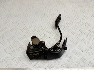 педаль Toyota Corolla Verso 2 поколение AR10 2004, 2.0 л., 1CD-FTV, дизель, МКПП, минивэн, 8928152021, 1983003041, 8222305060