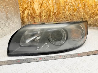 фара левая Volvo V50 1 поколение 2004, 2.4 л., B 5244 S5, бензин, АКПП, универсал, 30698885, 0301198203, 1305235855
