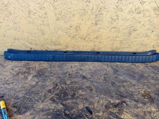 обшивка багажника Toyota RAV4 3 поколение (XA30) 2008, 2.2 л., D-4D, 2AD-FTV, дизель, МКПП, внедорожник 5 дв., 5838742050