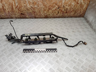 топливная рампа Mazda 323 5 поколение 1995, 1.5 л., бензин, INP484