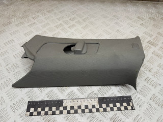 обшивка стойки центральной правой Volkswagen Touareg 1 поколение 2006, 2.5 л., BAC, дизель, МКПП, внедорожник 5 дв., 7L6867242