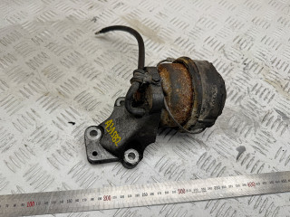 подушка крепления двигателя Volvo S60 1 поколение 2003, 2.4 л., дизель, МКПП, седан, 30680751, 8624754, 9209828, 9492801, 86341232