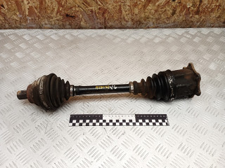 полуось передняя левая (приводной вал, ШРУС) Volkswagen Passat B6 2007, 2.0 л., дизель, АКПП, универсал