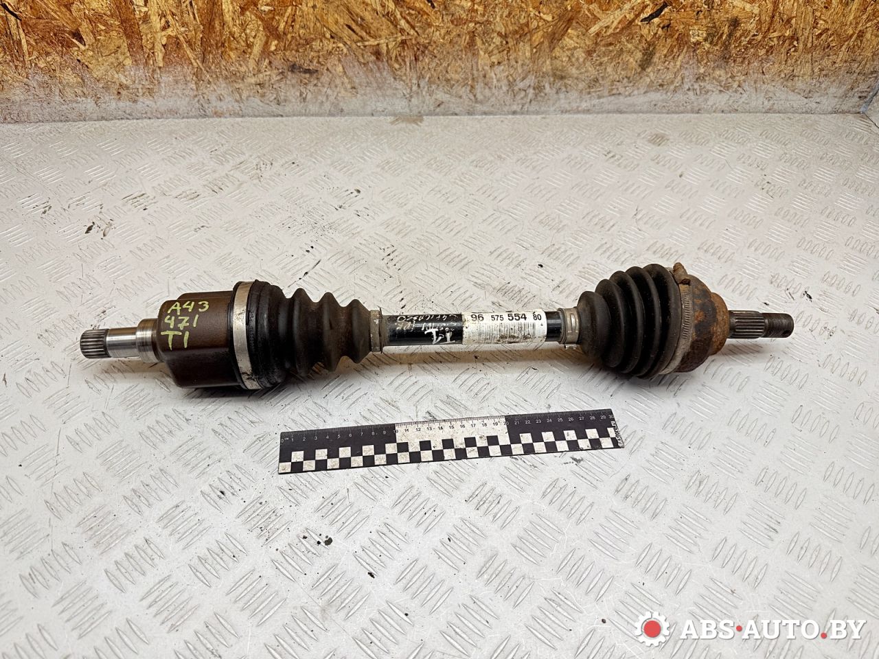 полуось передняя левая (приводной вал, ШРУС) Citroen C4 Picasso 1 поколение 2007, 2.0 л., RHJ (DW10BTED4), дизель, МКПП, передний привод, 9657555480, 3272LZ, 3272NA - фото №1