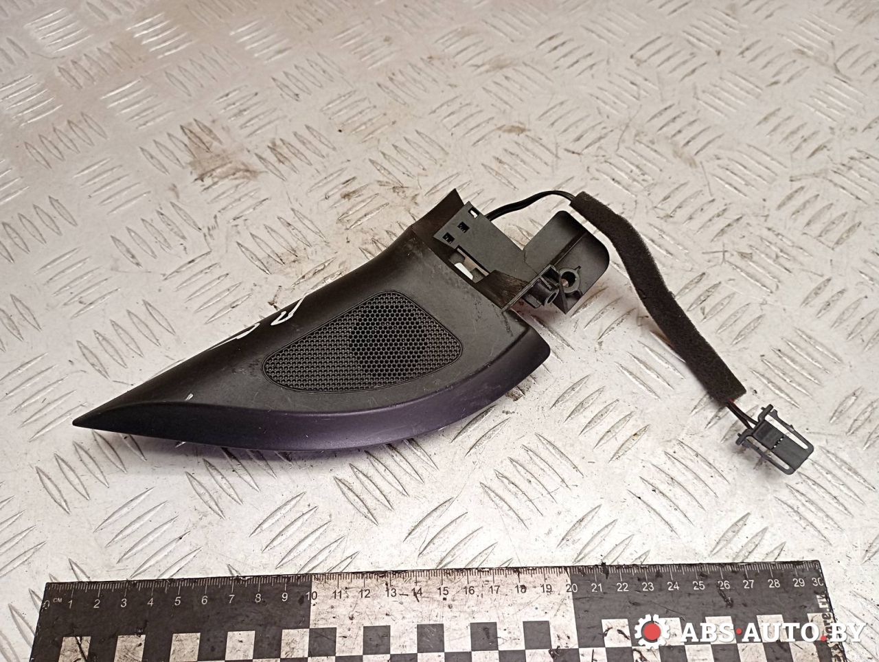 динамик высокочастотный (пищалка) Volkswagen Golf 5 поколение 2007, 1K0035411C, 1KO035411C, 1K0837994B - фото №1