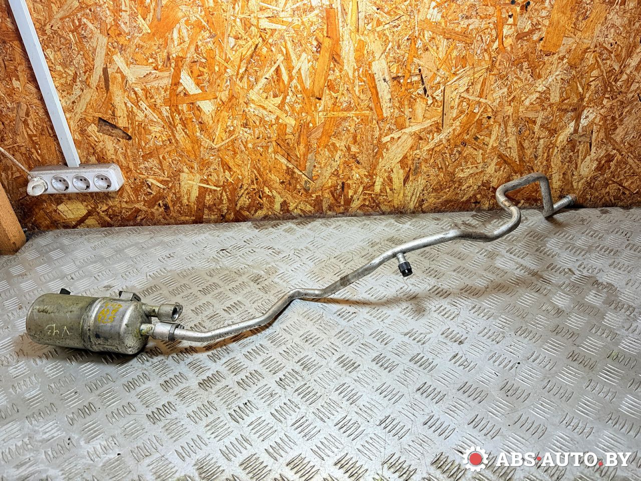 осушитель кондиционера Renault Scenic 2 поколение 2005, 1.6 л., бензин, МКПП, 8200229446, 8200247360 - фото №1