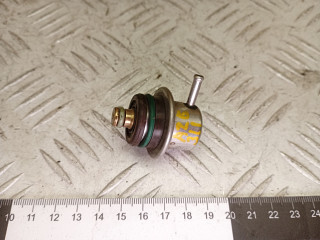 pегулятор давления топлива Volkswagen Golf 3 поколение 1998, 1.4 л., бензин, 0280160557, 037133035C