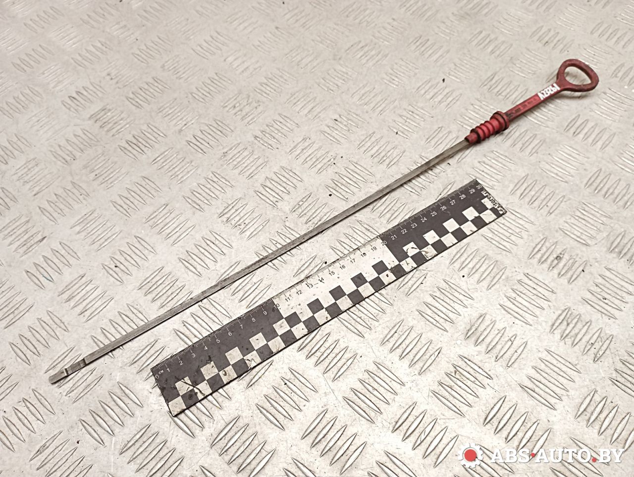 щуп двигателя Volkswagen Golf 3 поколение 1997, 2.0 л., бензин, 027115611B, 027115611C, 055115611K - фото №1