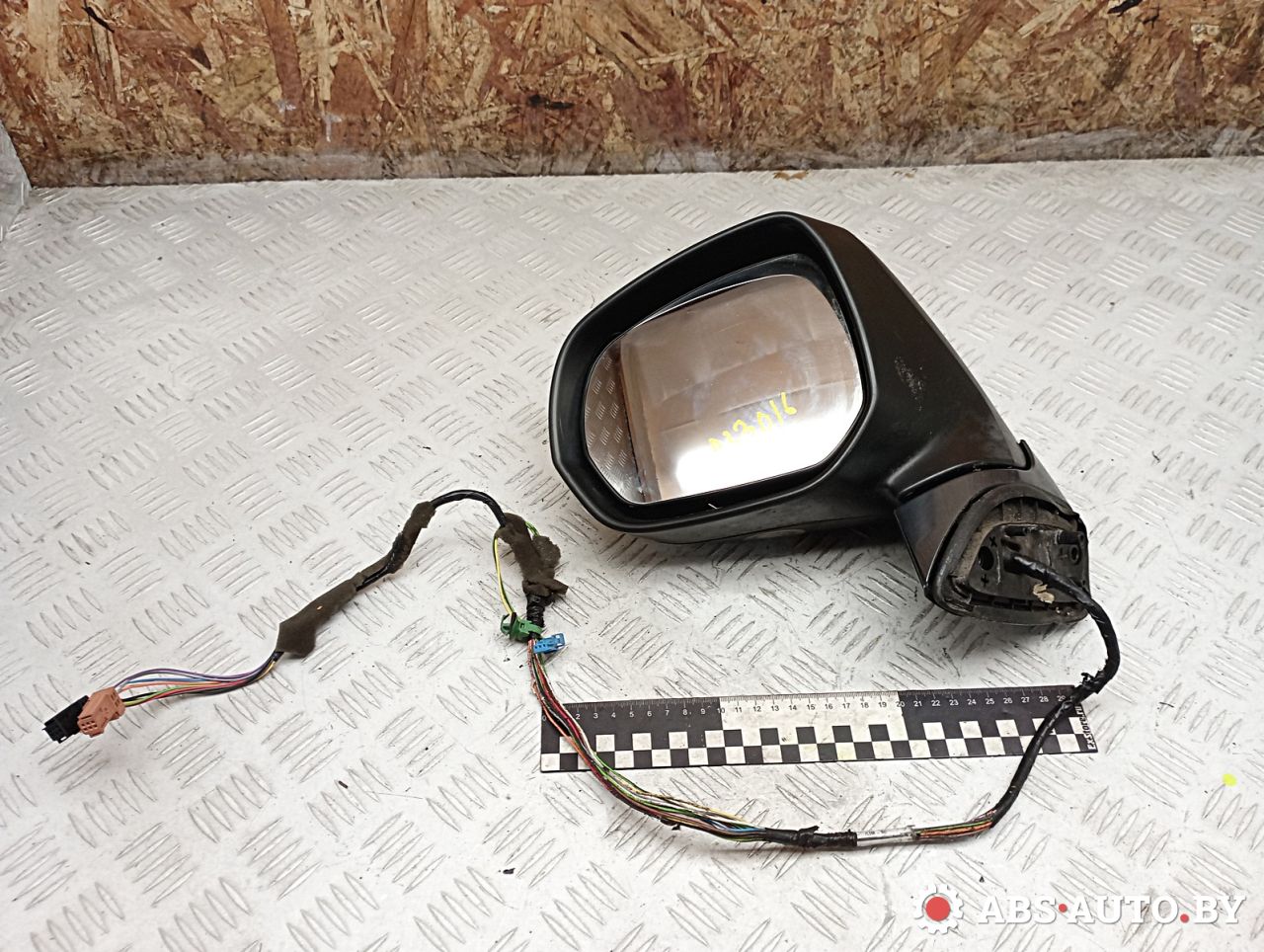 зеркало наружное левое Citroen C4 Picasso 1 поколение 2011, 1.6 л., 9HR (DV6C), дизель, МКПП, правый руль, E9024375 - фото №1