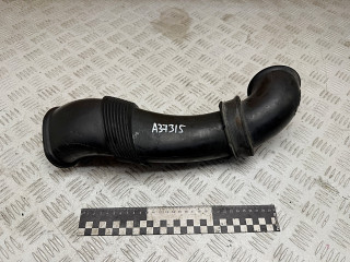 патрубок воздушного фильтра Volkswagen Touareg 1 поколение 2006, 2.5 л., BAC, дизель, МКПП, внедорожник 5 дв., 7L6129752B, 7L6129609C, 7L6129609D